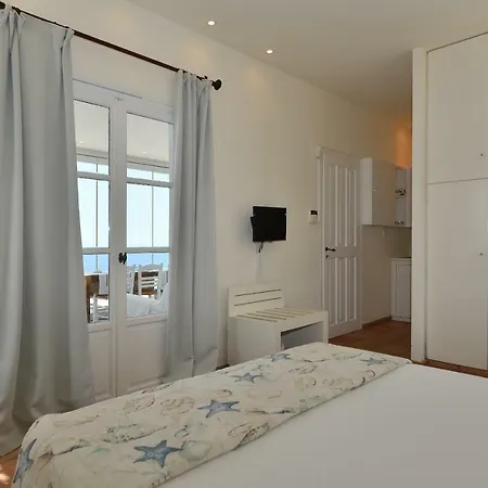 Villa Waterfront Studio Kea